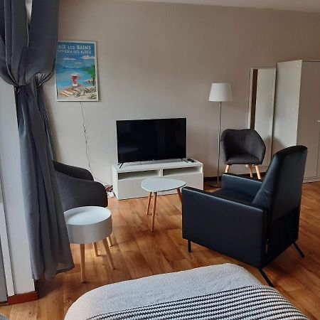 Studio Calme Renove Parking Proche Centre Et Thermes 艾克斯莱班 外观 照片