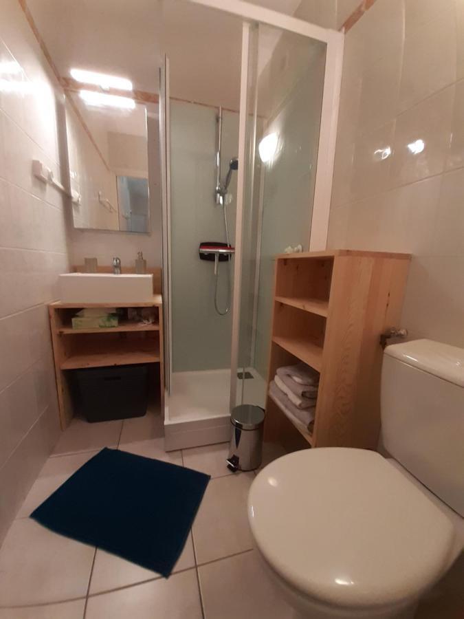 Studio Calme Renove Parking Proche Centre Et Thermes 艾克斯莱班 外观 照片